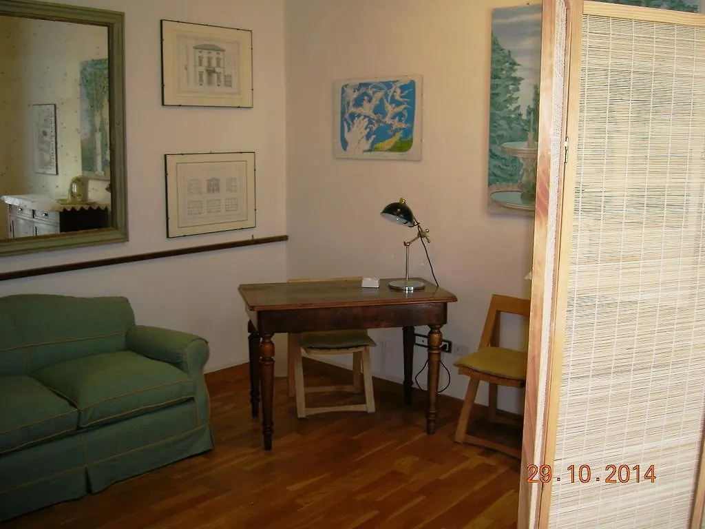 Lo Studio Terranuova Bracciolini 0*,  Italy